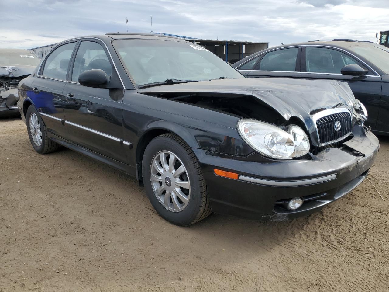 2003 Hyundai Sonata - Image 4