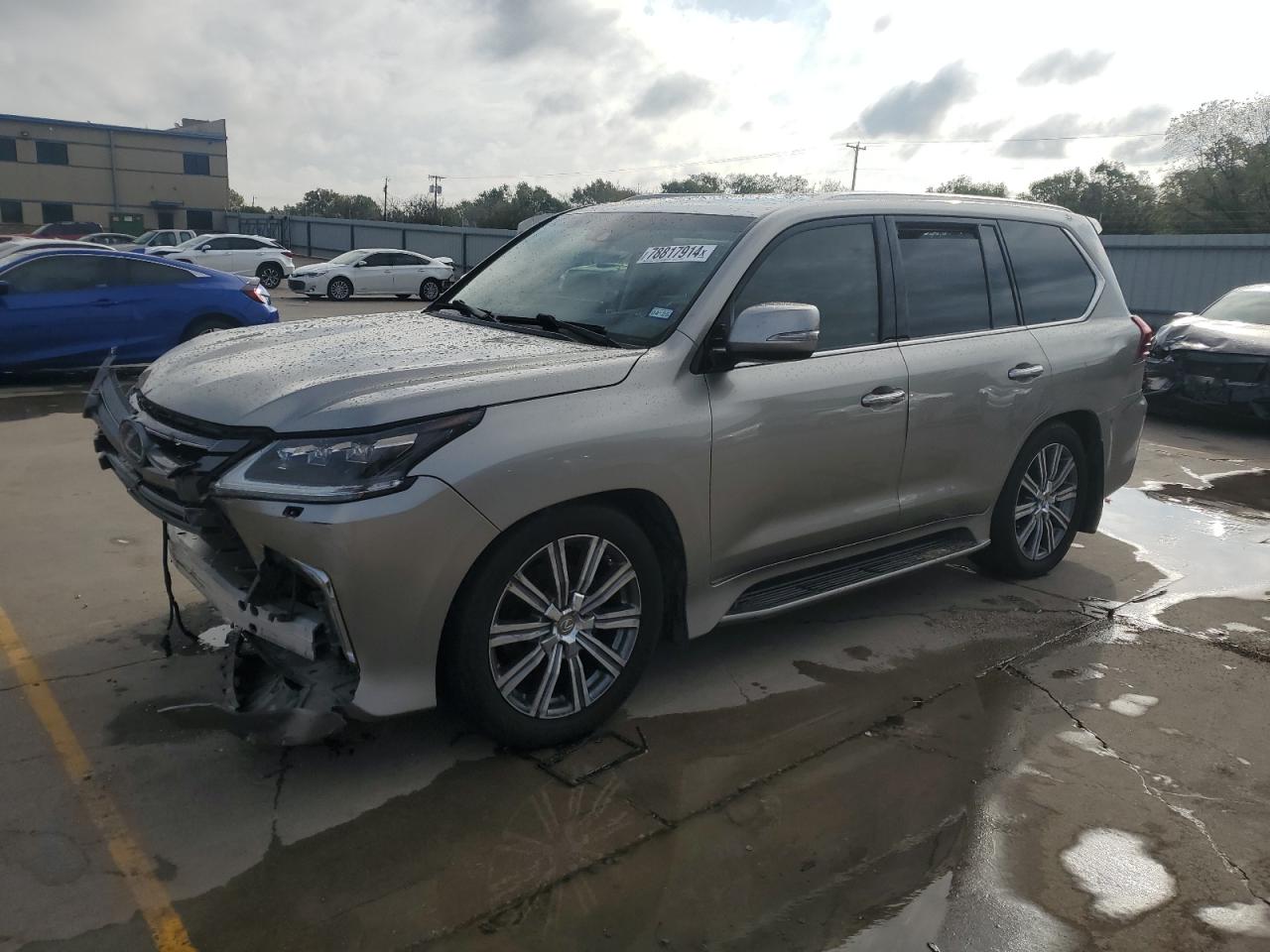 VIN JTJHY7AX7G4203967 2016 LEXUS LX570 no.1