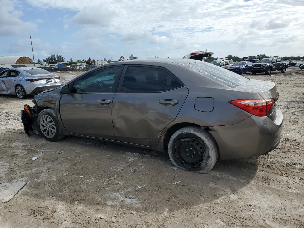 2019 Toyota Corolla - Image 2