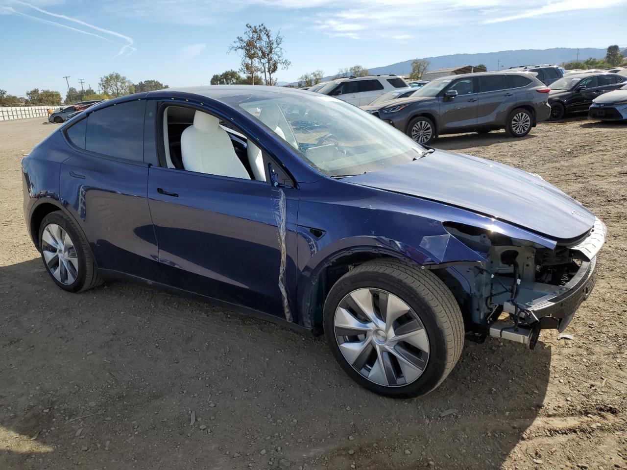 7SAYGDEE9NF551906 2022 Tesla Model Y