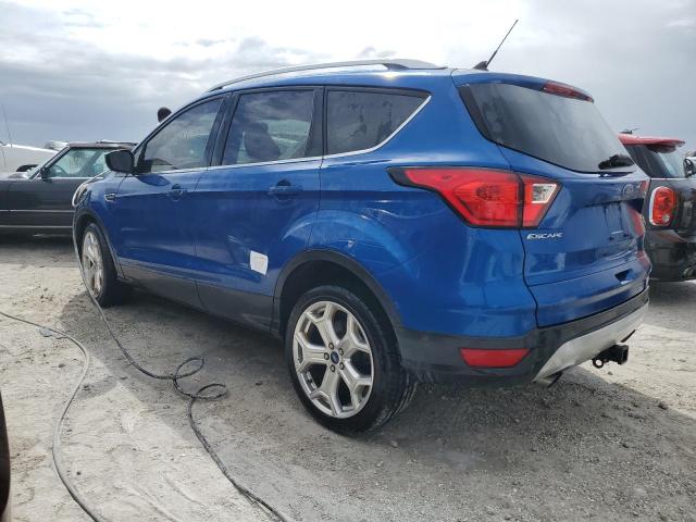  FORD ESCAPE 2019 Granatowy