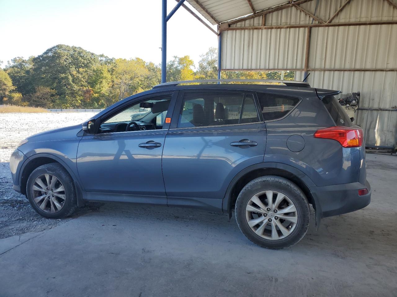 2013 Toyota RAV 4 - Image 2