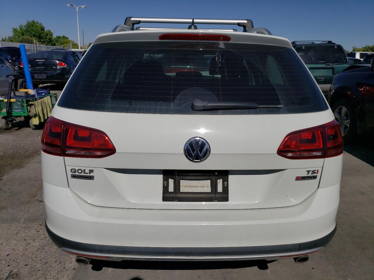 2017 Volkswagen Golf Alltrack S VIN: 3VWH17AU0HM515841 Lot: 73133904