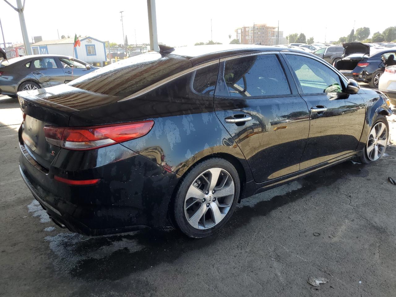 2019 Kia Optima Lx VIN: 5XXGT4L3XKG321872 Lot: 76640974