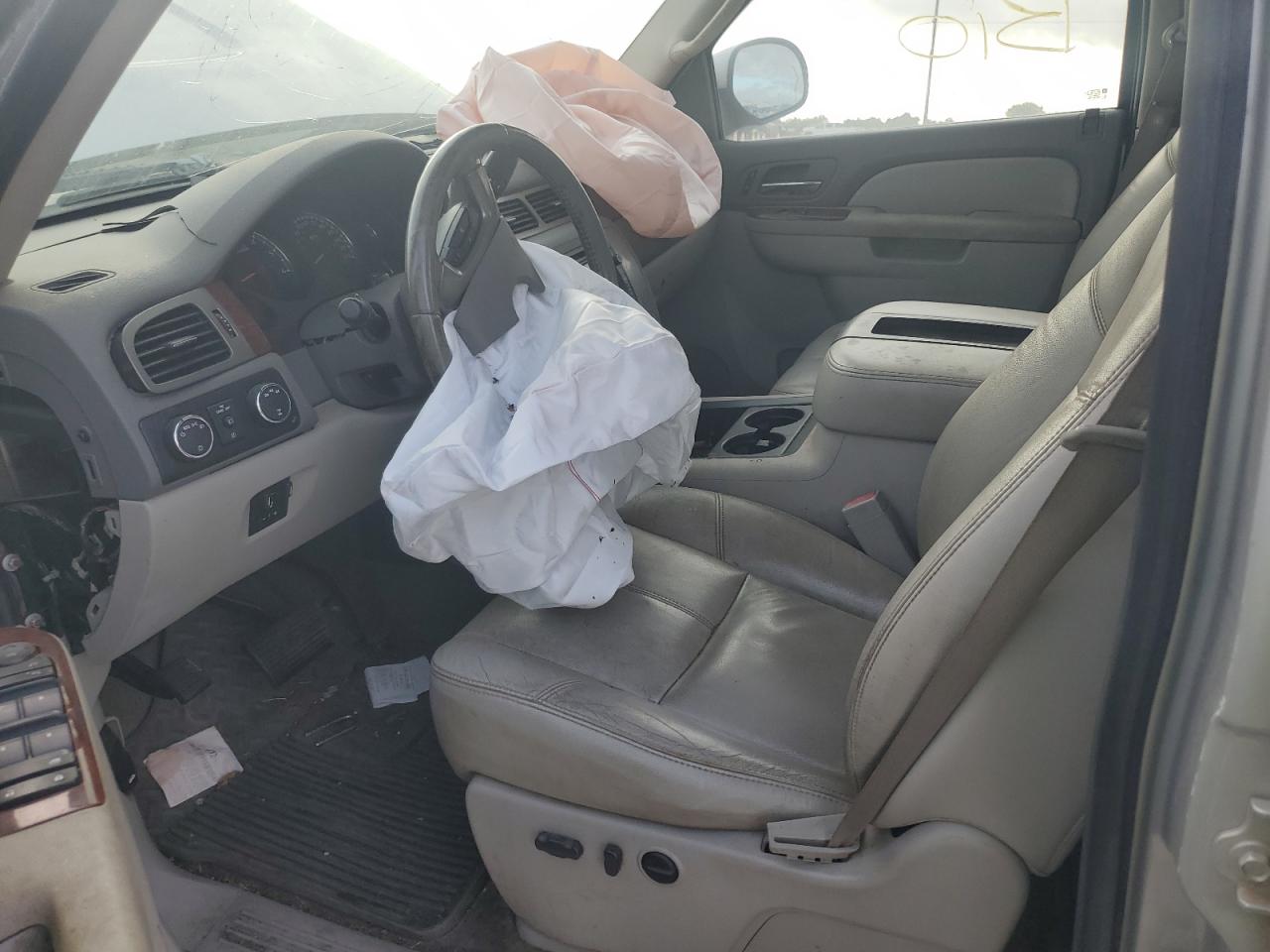 2010 GMC Sierra - Image 7