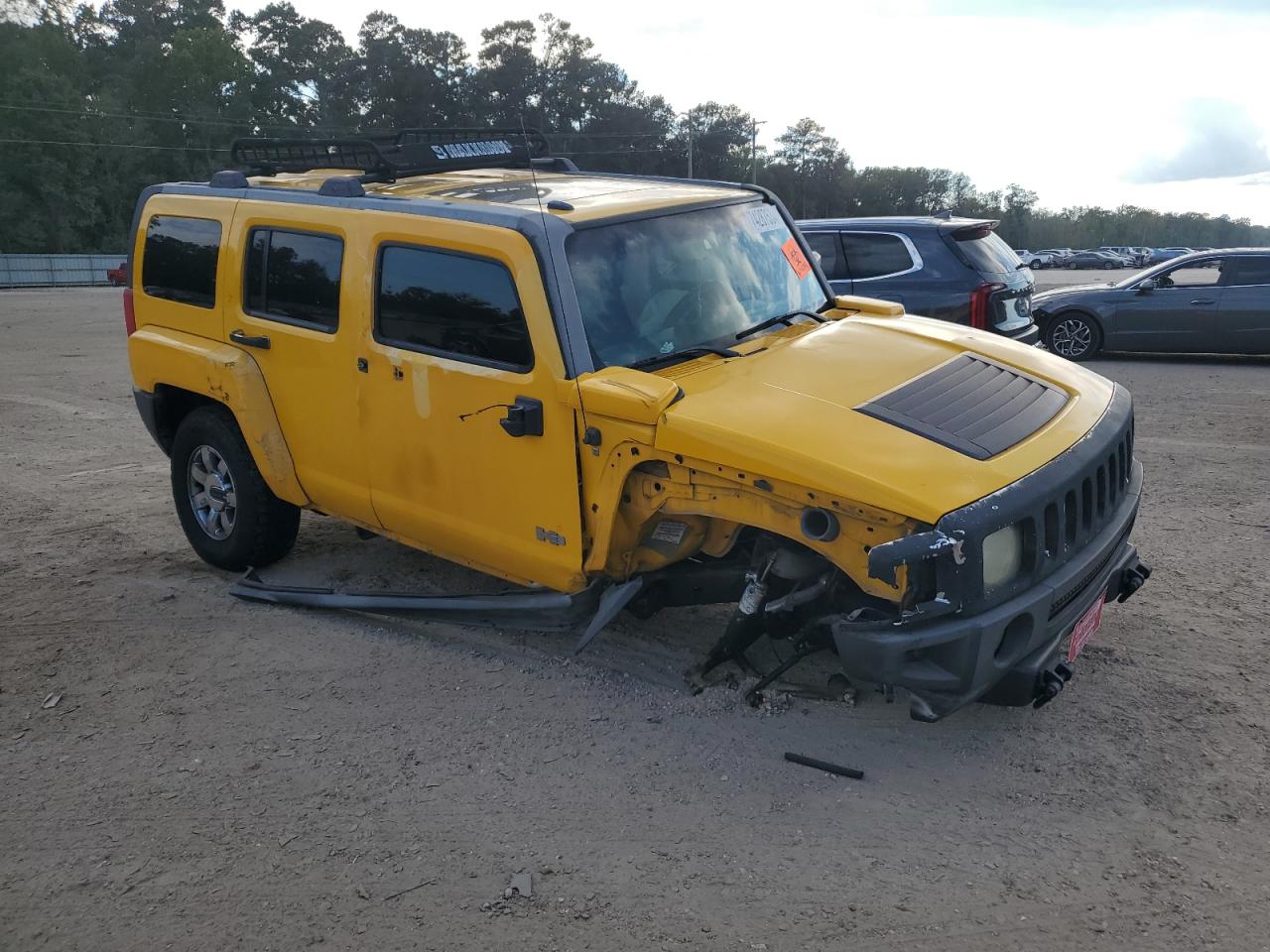 2007 Hummer H3 - Image 4