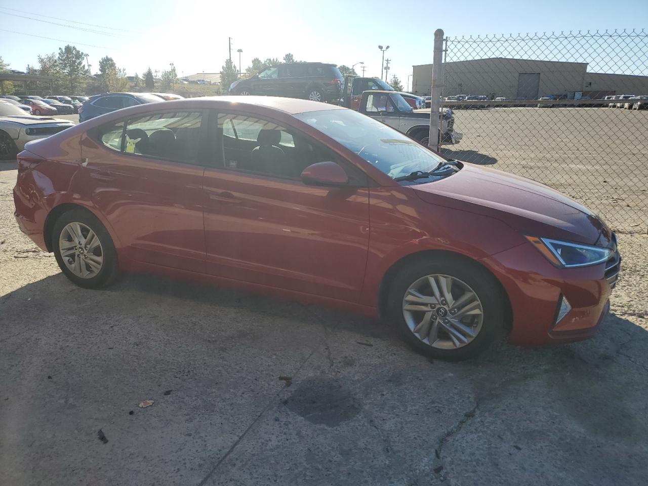 2019 Hyundai Elantra - Image 4