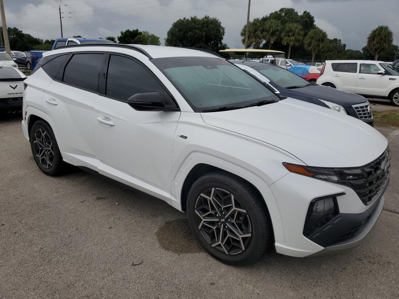 2022 Hyundai Tucson - Image 4