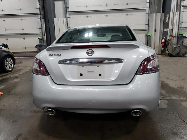  NISSAN MAXIMA 2012 Srebrny