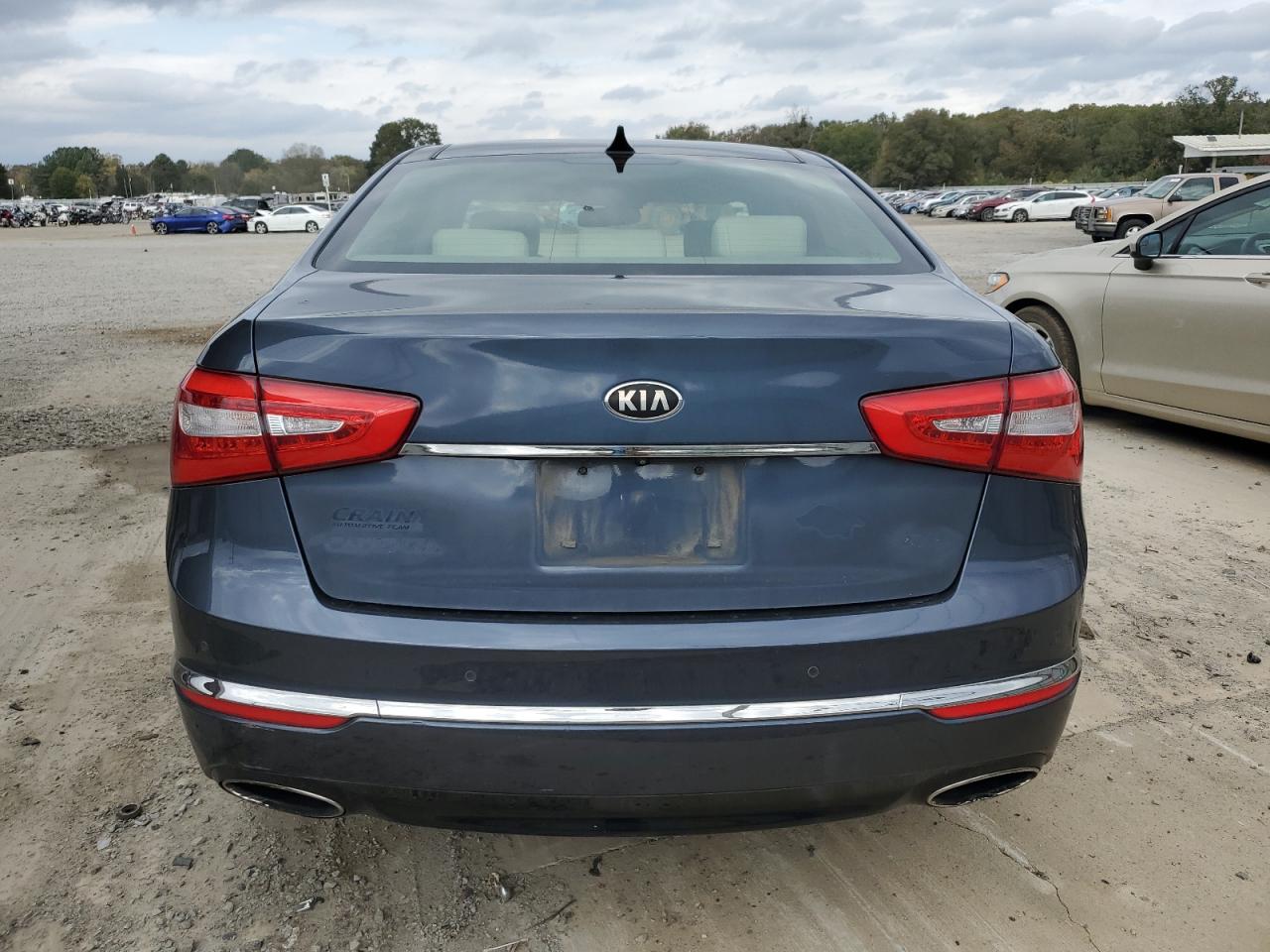 2014 Kia Cadenza - Image 6