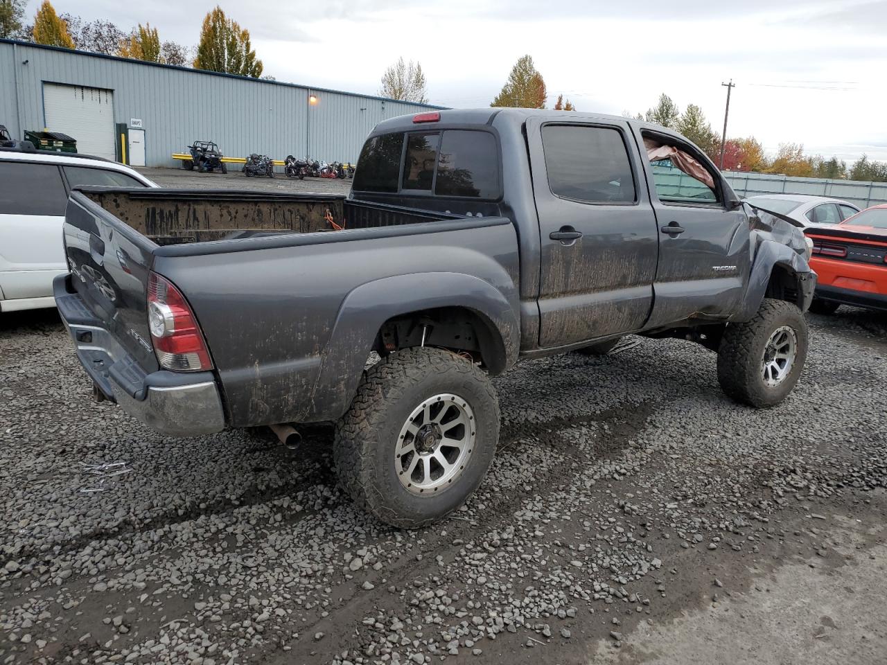 VIN 3TMLU4EN8DM112285 2013 TOYOTA TACOMA no.3