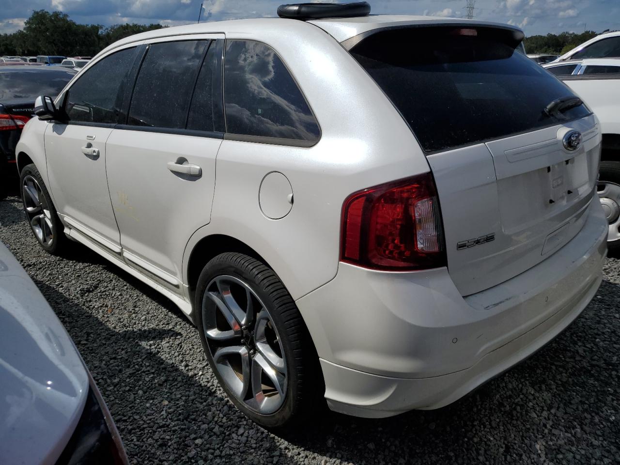2013 Ford Edge - Image 2