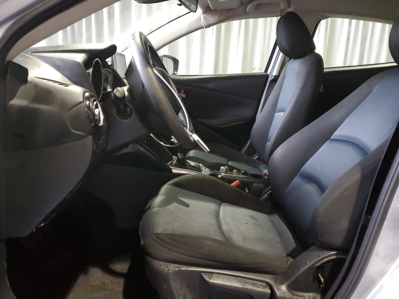 2018 Toyota Yaris - Image 7