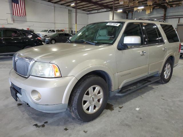 2004 Lincoln Navigator 