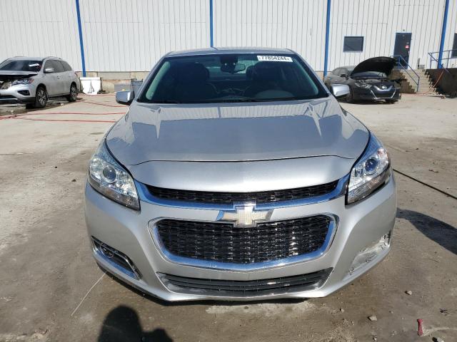  CHEVROLET MALIBU 2015 Серебристый