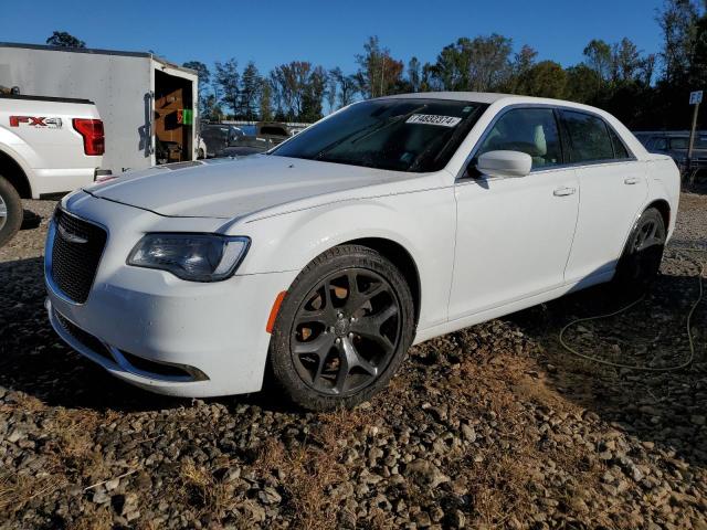 2018 Chrysler 300 Touring