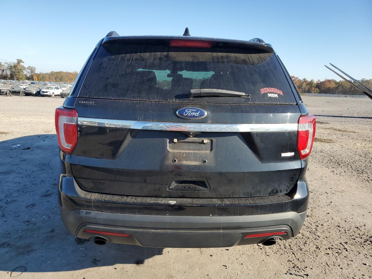 2017 Ford Explorer - Image 6