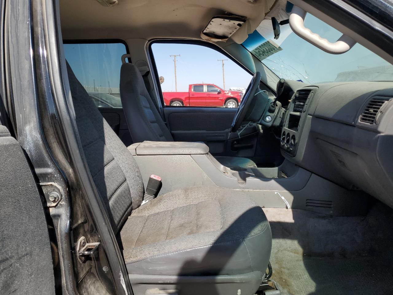 2002 Ford Explorer - Image 7
