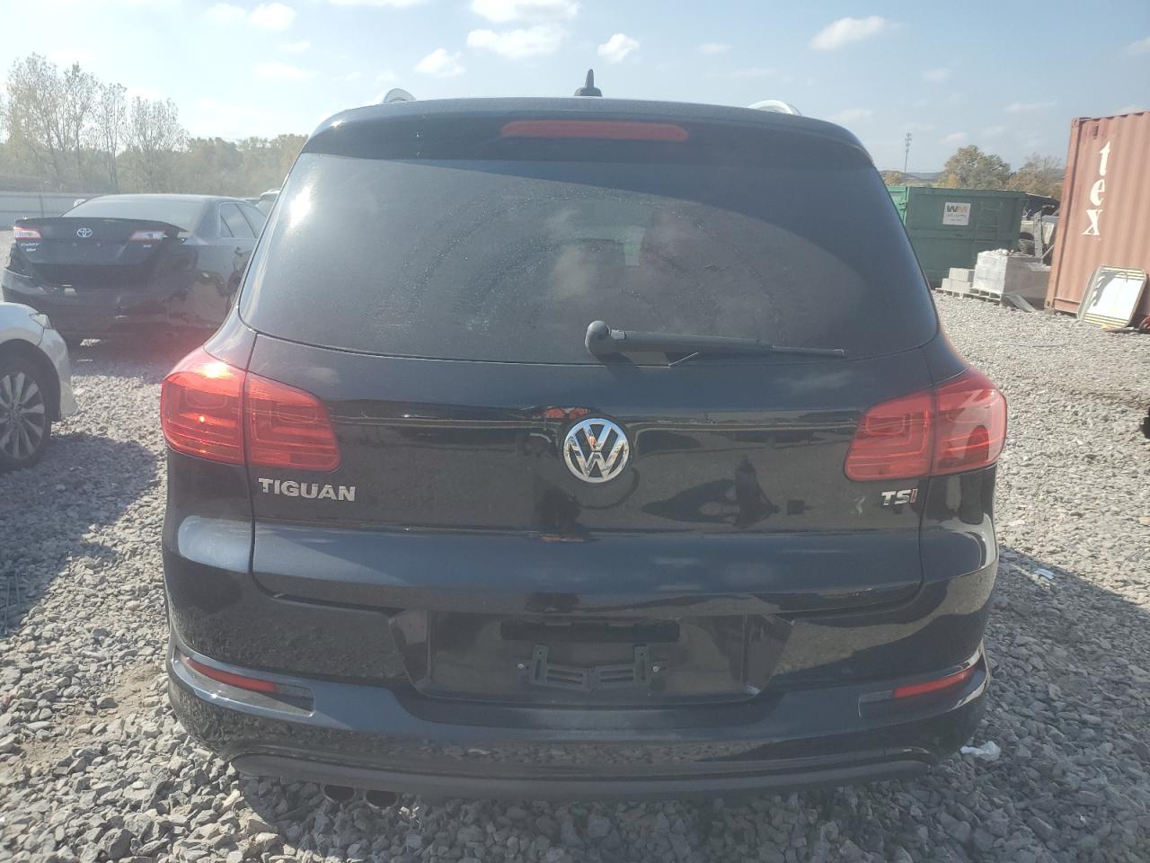 2017 Volkswagen Tiguan Sport VIN: WVGTV7AX6HK013298 Lot: 77819014