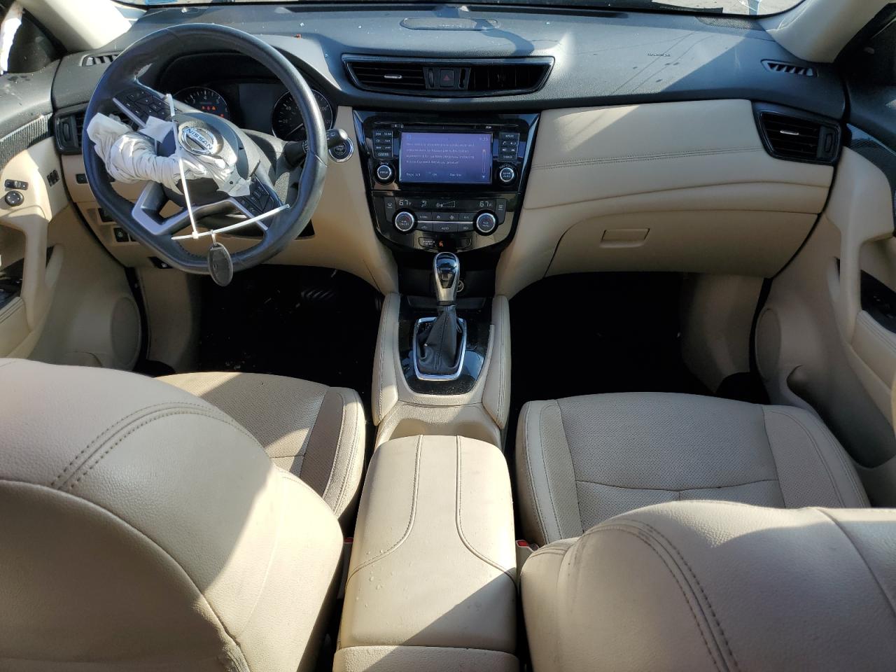2017 Nissan Rogue - Image 8