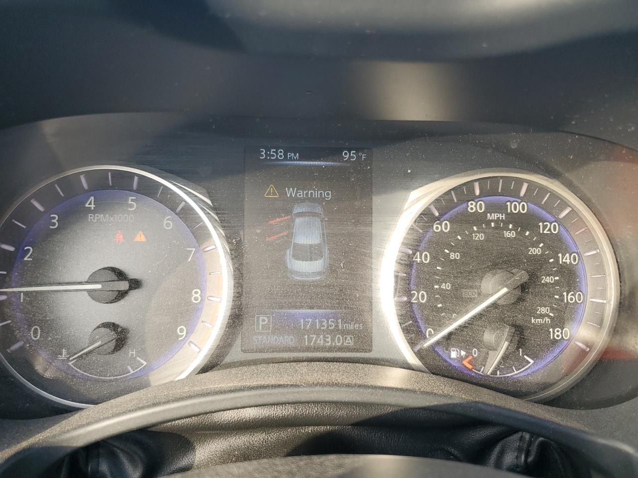2014 Infiniti Q50 - Image 9