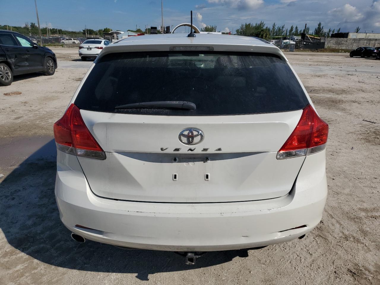 2010 Toyota Venza VIN: 4T3ZK3BB4AU021075 Lot: 74261384