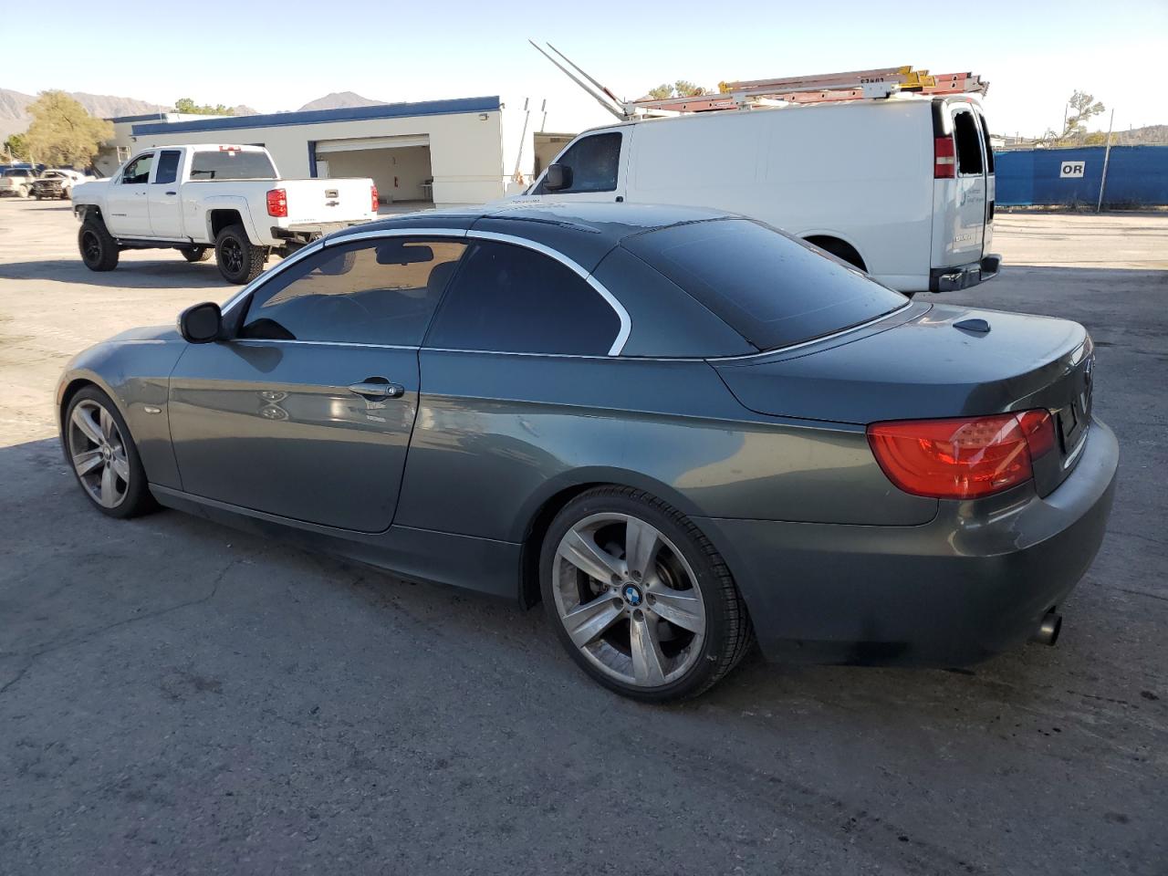2011 BMW 3er - Image 2
