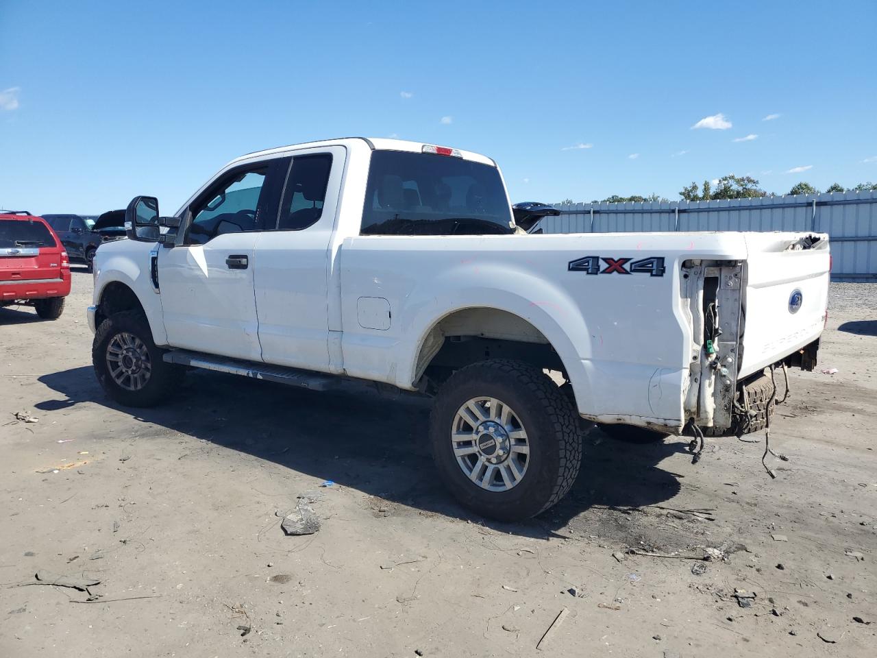 1FT7X2B6XKEE80979 2019 FORD F250 - Image 2