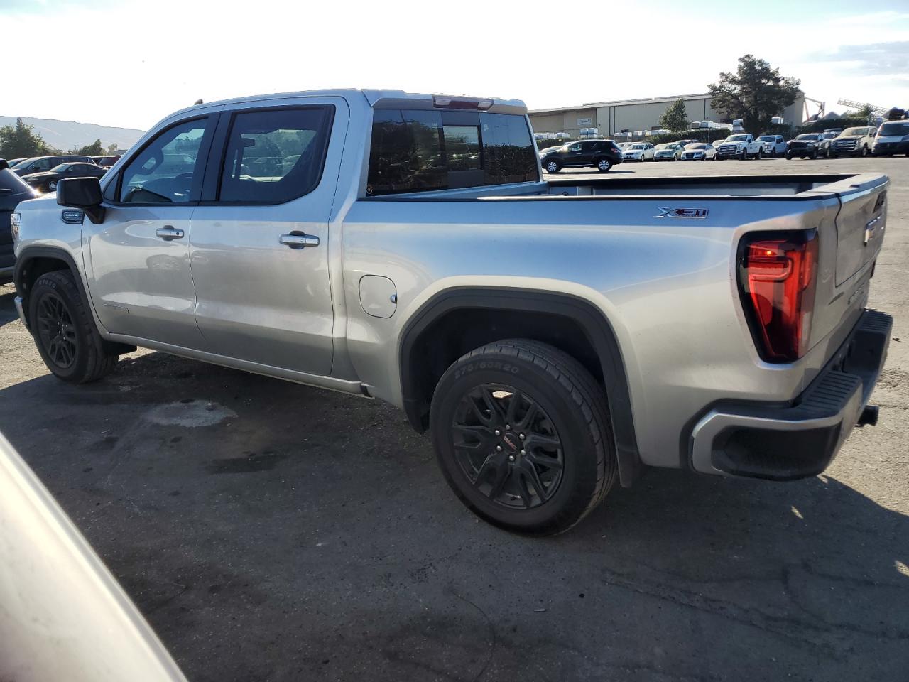 2021 GMC Sierra - Image 2