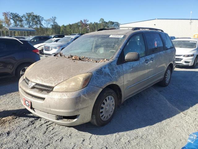 2004 Toyota Sienna Ce