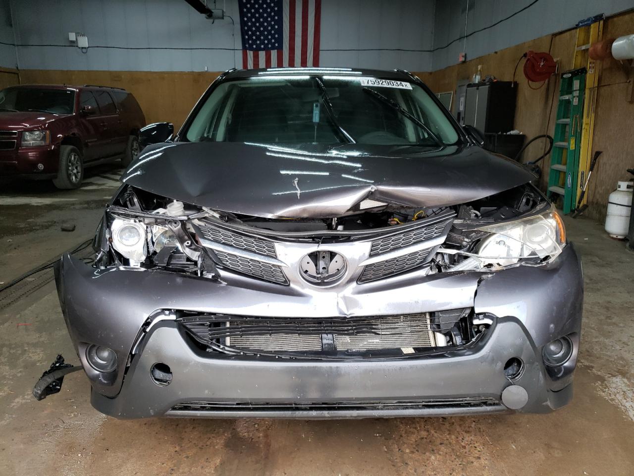 2014 Toyota RAV 4 - Image 5