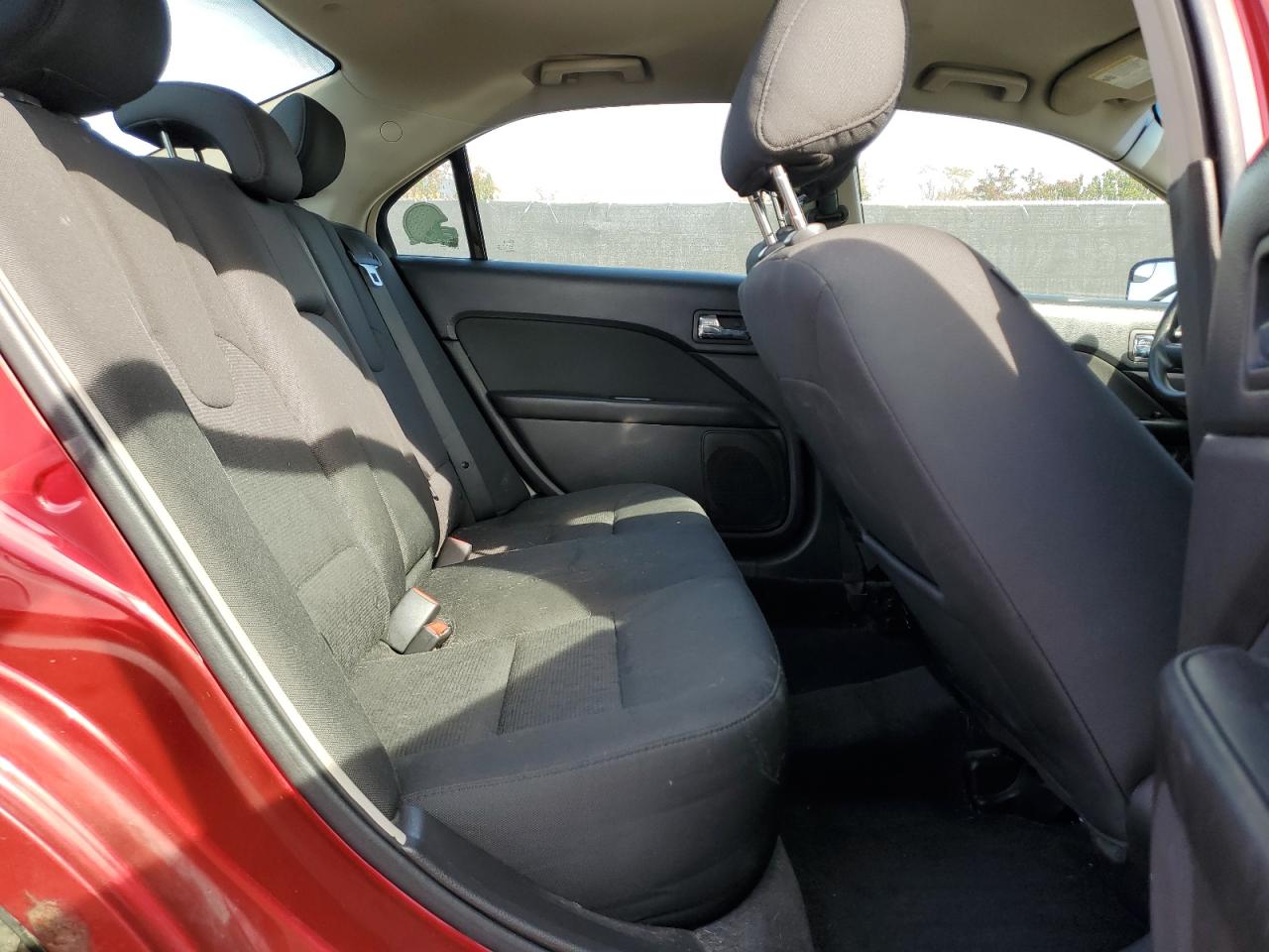 2012 Ford Fusion - Image 10