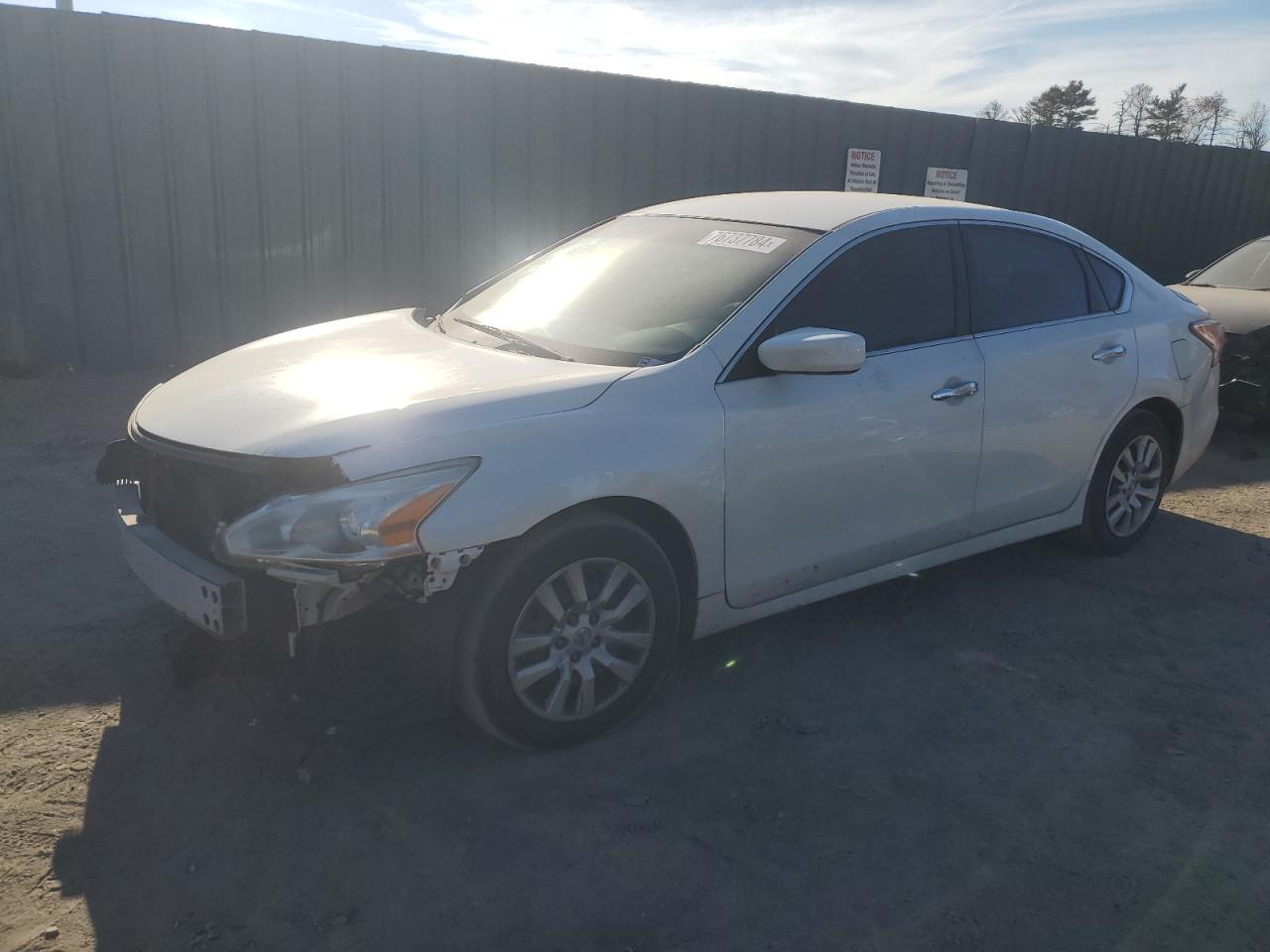 VIN 1N4AL3AP4FN384651 2015 NISSAN ALTIMA no.1