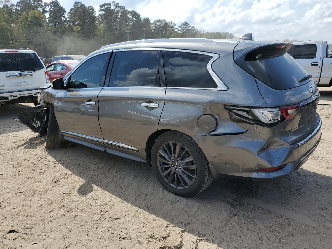 2020 Infiniti QX60 - Image 2