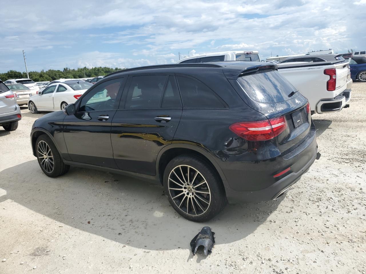 WDC0G4JB4KV166668 2019 MERCEDES-BENZ GLC - Image 2