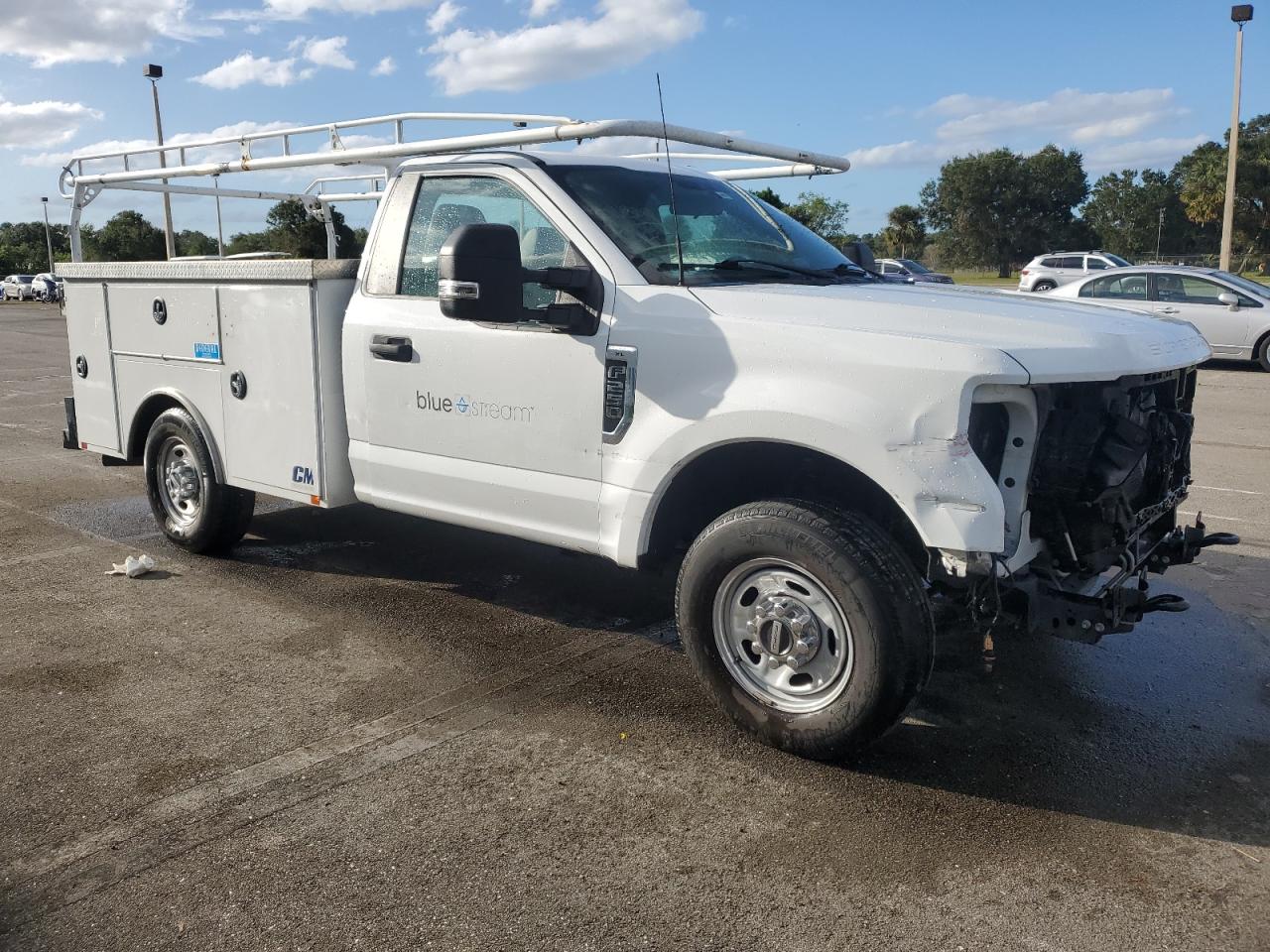 2022 Ford F250 - Image 4