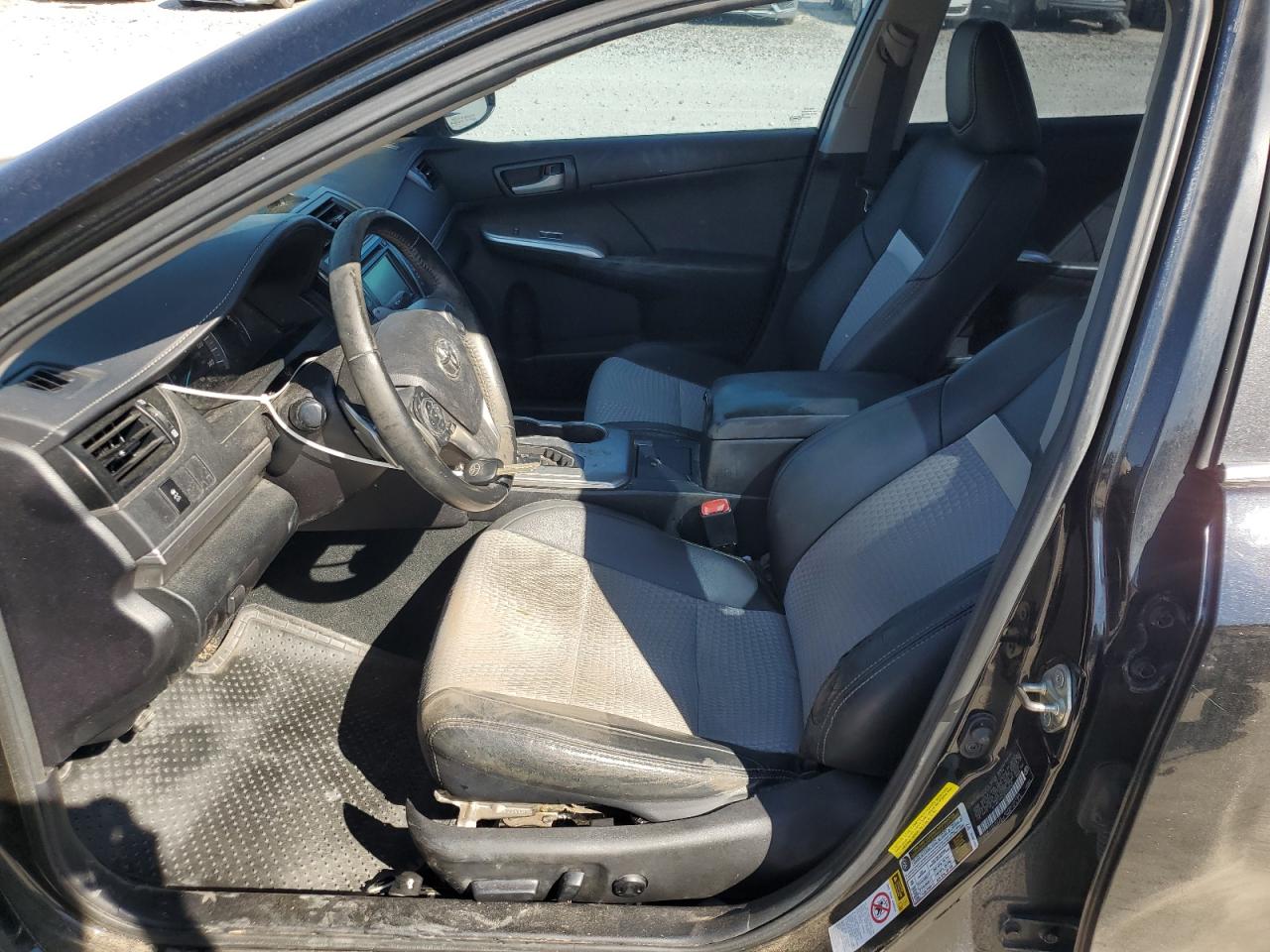 2014 Toyota Camry - Image 7