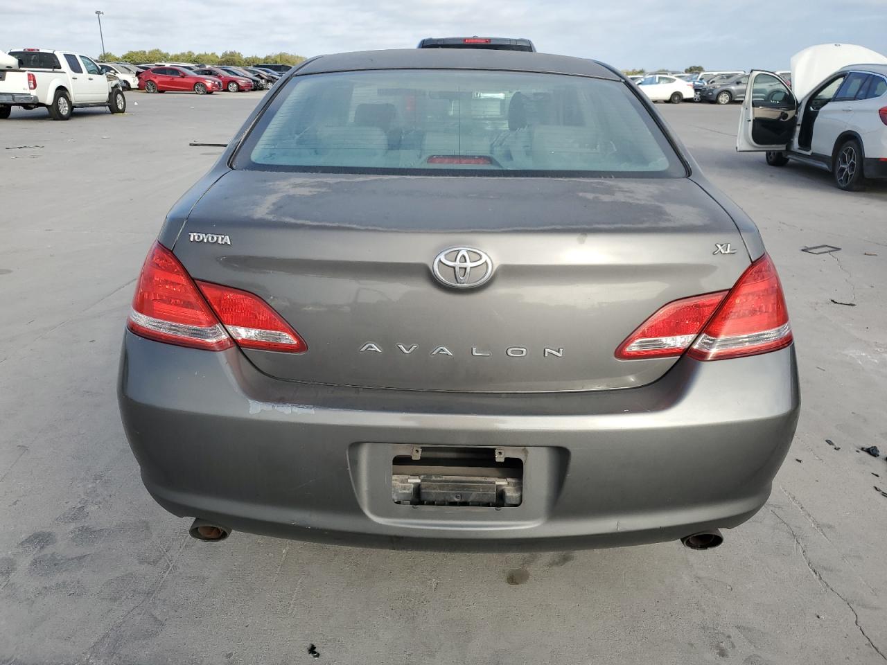 2006 Toyota Avalon Xl VIN: 4T1BK36BX6U124917 Lot: 77005724