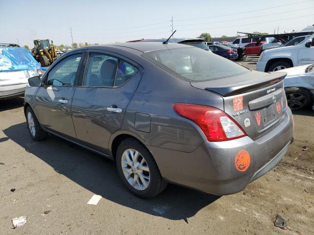 Седани NISSAN VERSA 2016 Сірий