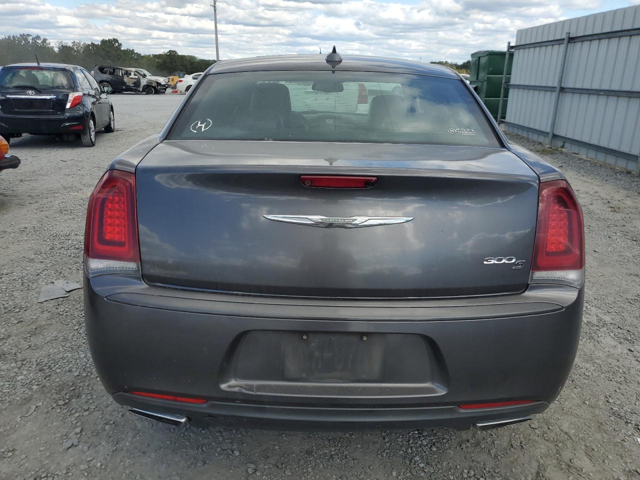 2015 Chrysler 300 S VIN: 2C3CCABG2FH905286 Lot: 75849944