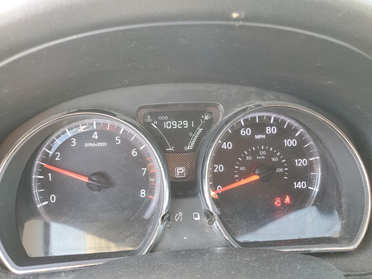 2017 Nissan Versa - Image 9