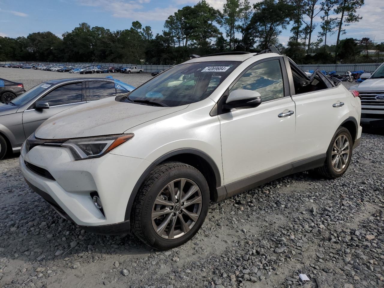 JTMYFREV6JD115089 2018 TOYOTA RAV 4 - Image 1