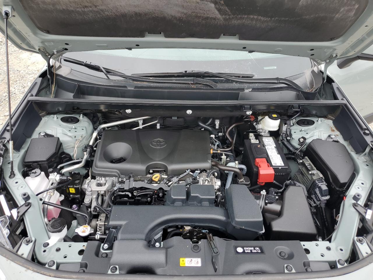 2023 Toyota RAV 4 - Image 12