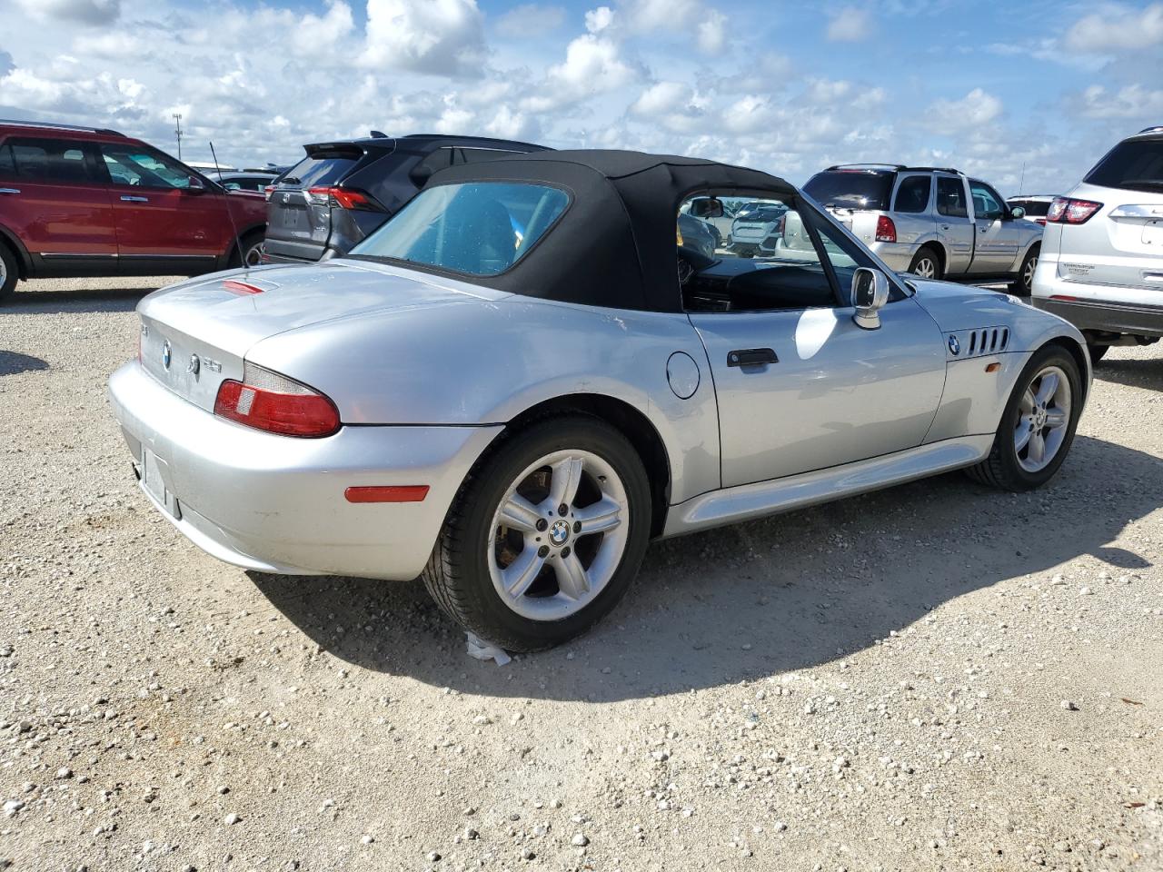 2000 BMW Z3 - Image 3