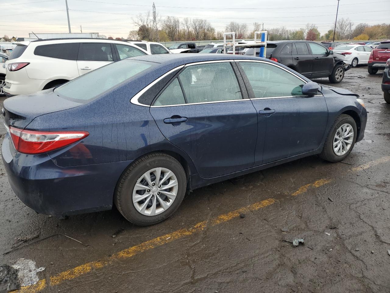 2015 Toyota Camry - Image 3