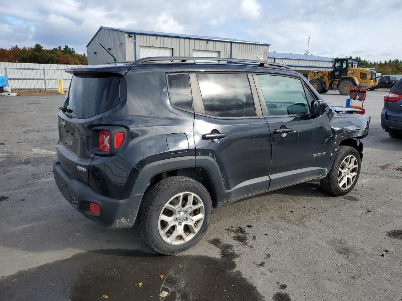 2017 Jeep Renegade - Image 3