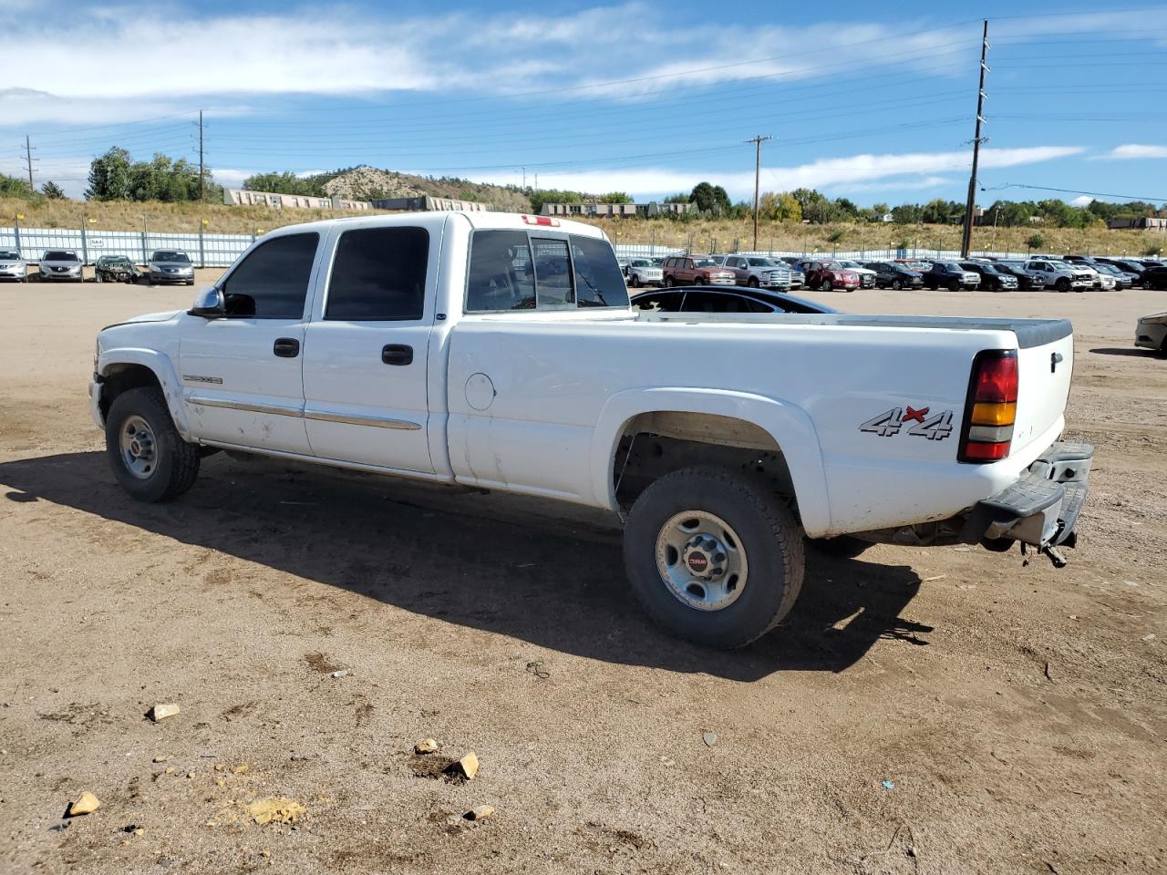 2007 GMC Sierra - Image 2