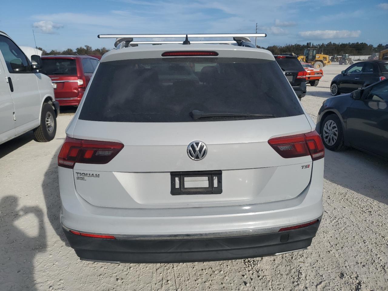 2018 Volkswagen Tiguan Se VIN: 3VV3B7AXXJM022034 Lot: 74334804