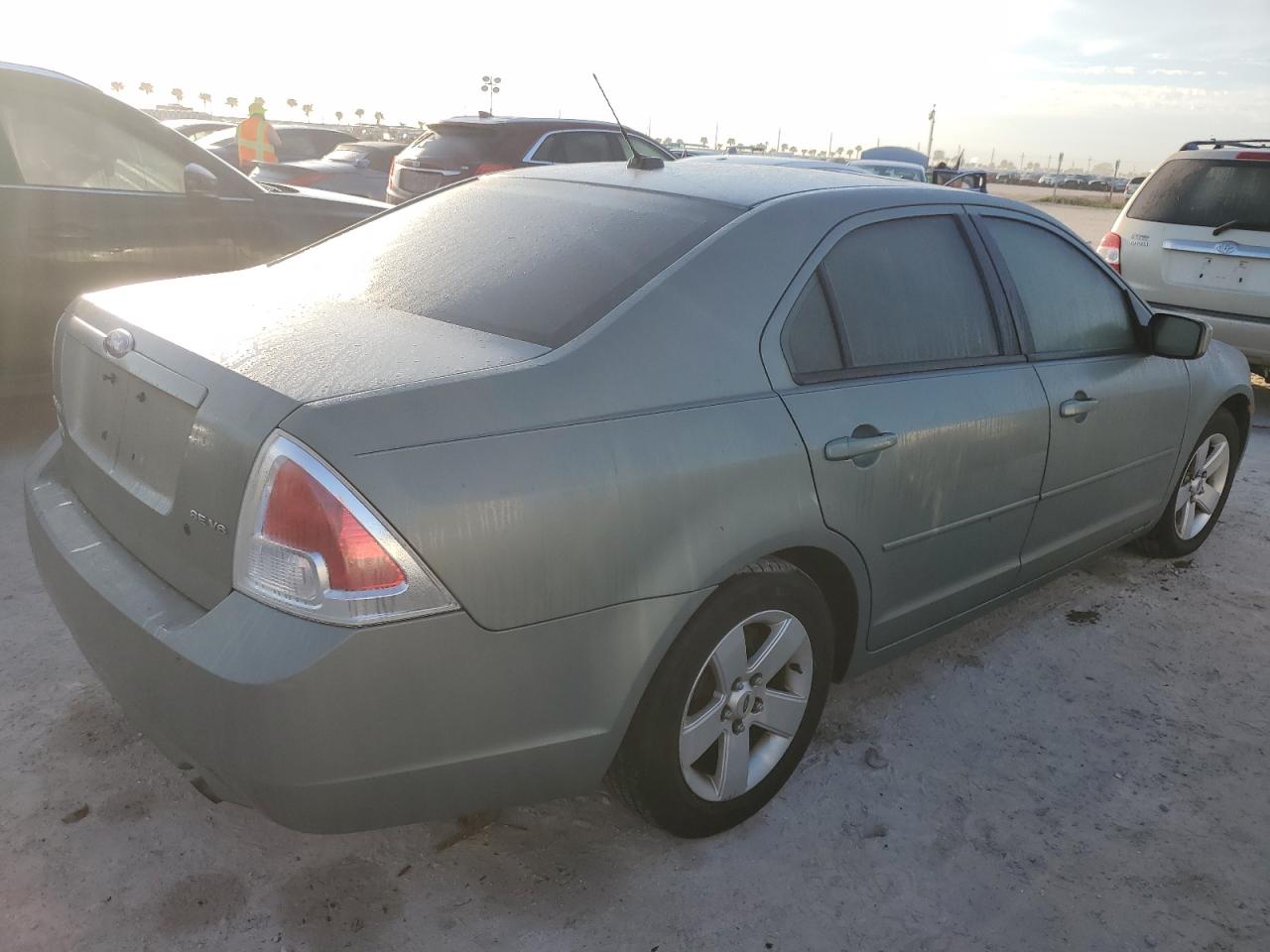 2008 Ford Fusion Se VIN: 3FAHP071X8R104560 Lot: 74760204