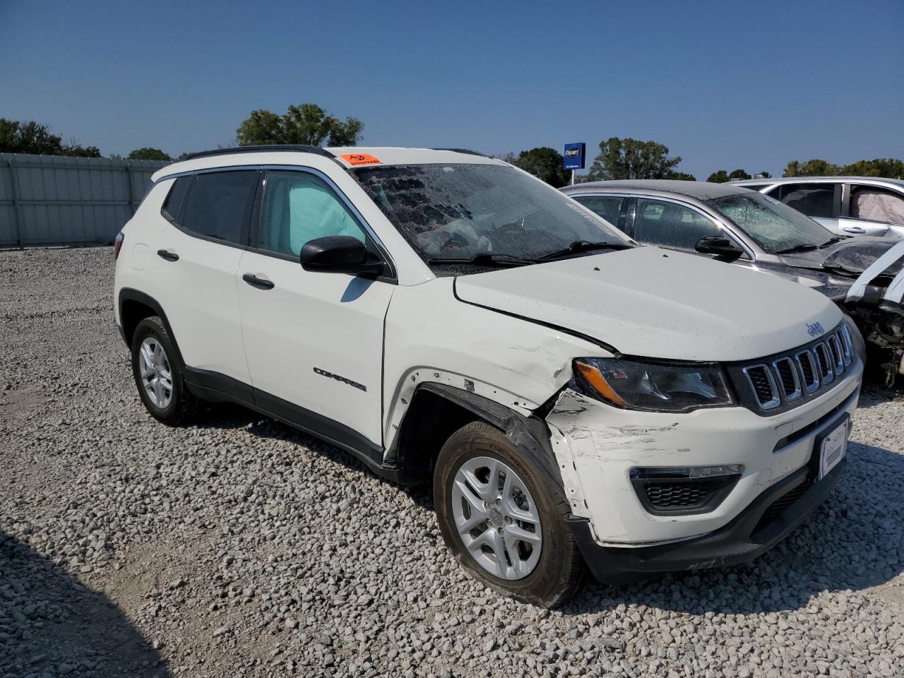 2021 Jeep Compass - Image 4